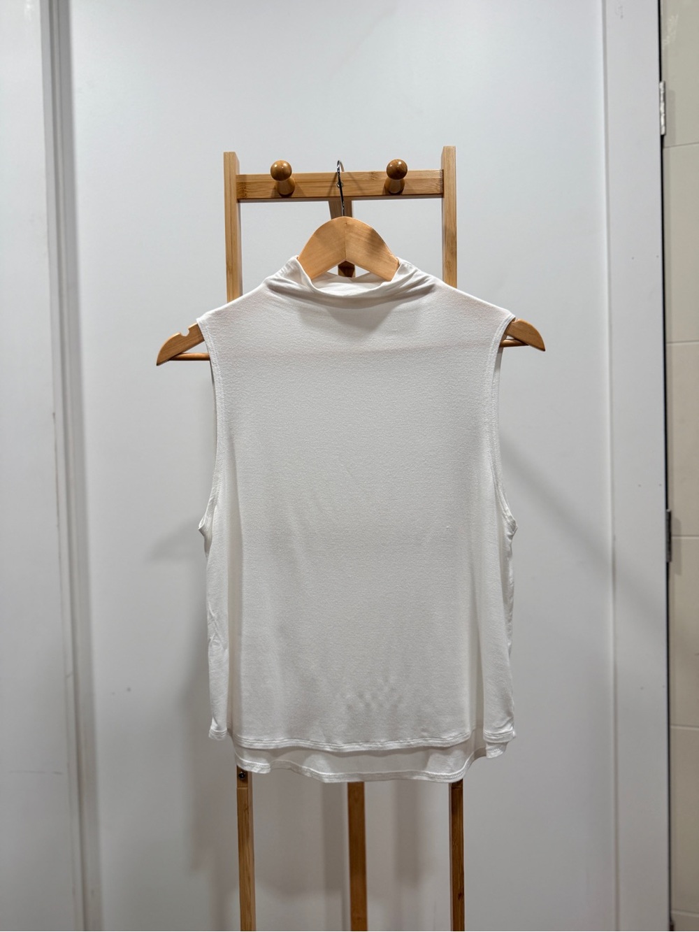 Babaton Sleeveless Mock Neck Camisole - White